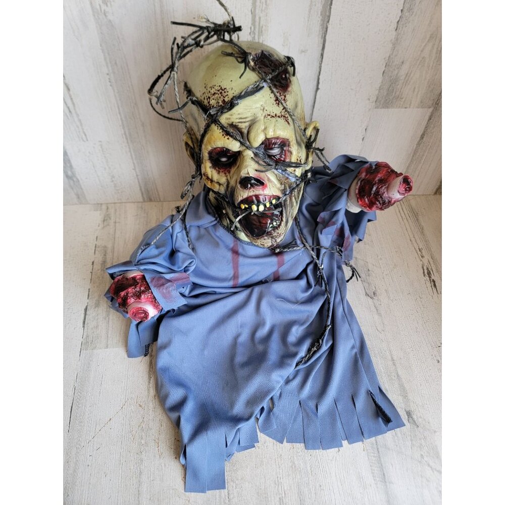 Spirit‎ zombie barbed wire hanging scary Halloween prop home decor